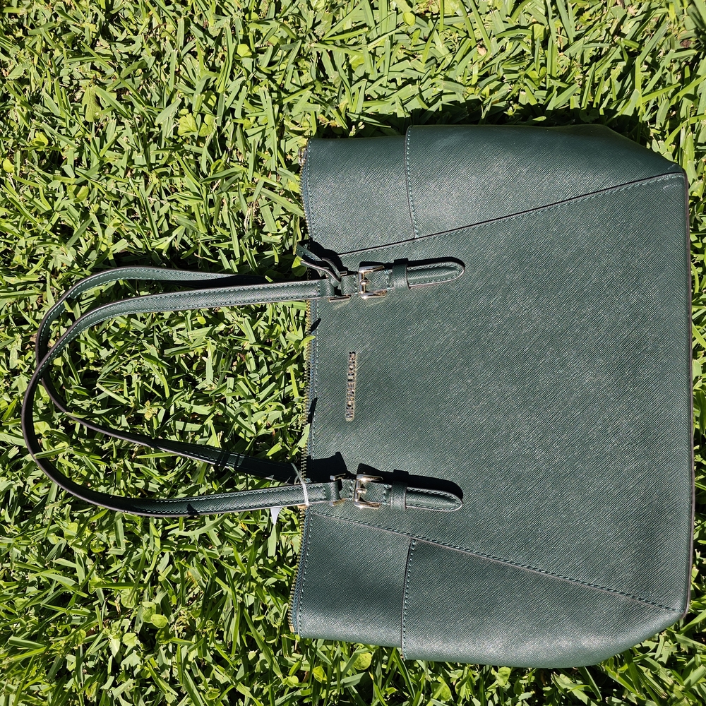 MICHAEL Michael Kors Green Tote Bag Minimalist Design